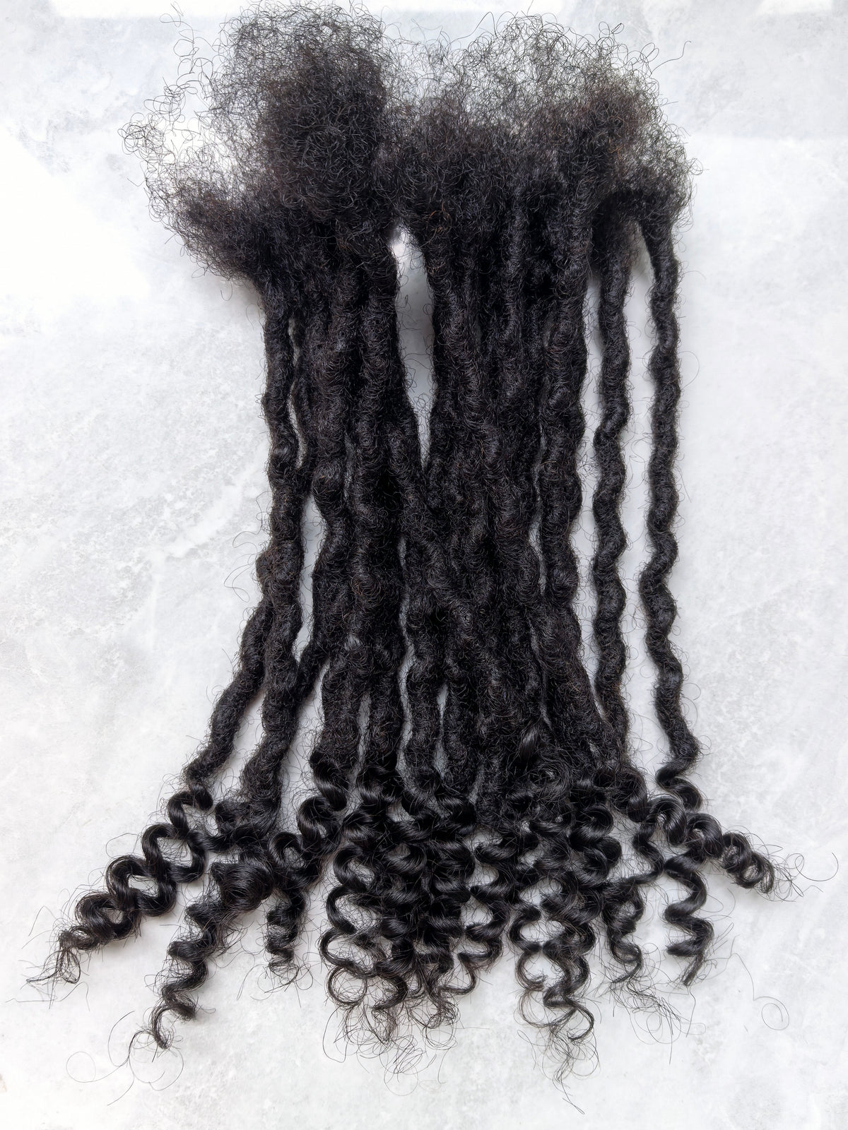 Small 0.6 cm Goddess Locs – 100% Human Hair, 20 Strands